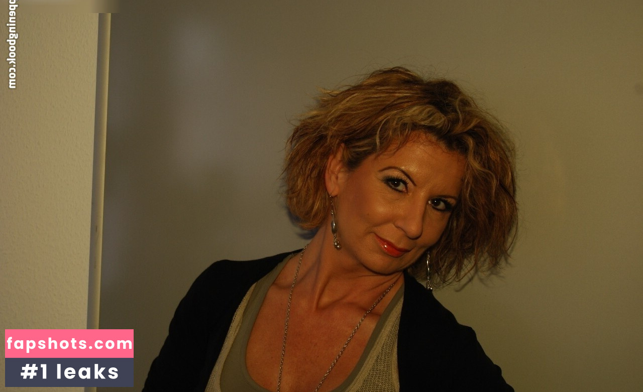 Brilliant Paula gallery photo #188