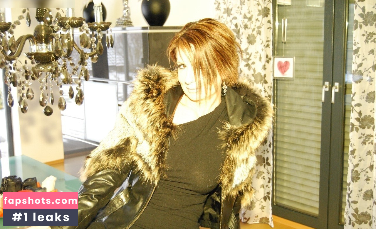 Brilliant Paula gallery photo #323