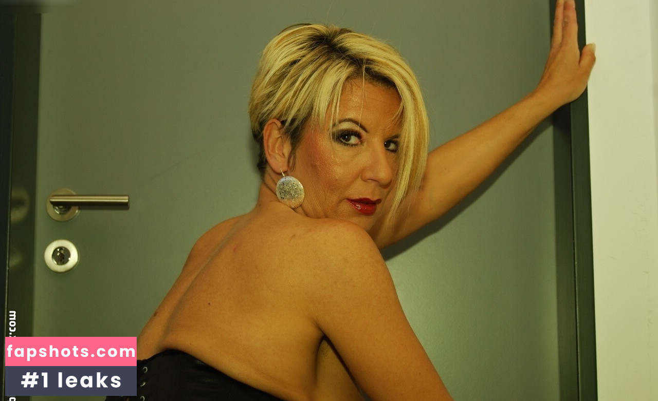 Brilliant Paula gallery photo #419