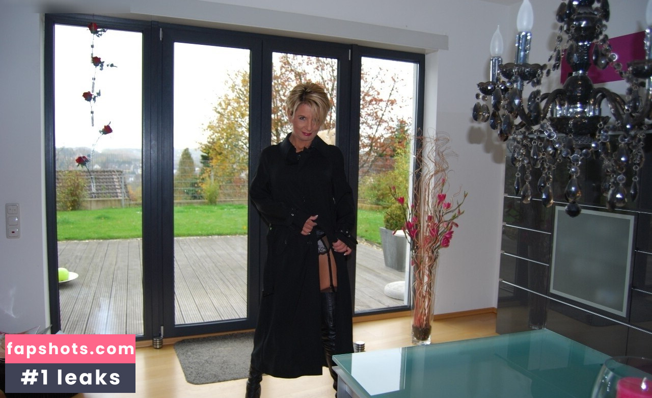 Brilliant Paula gallery photo #572