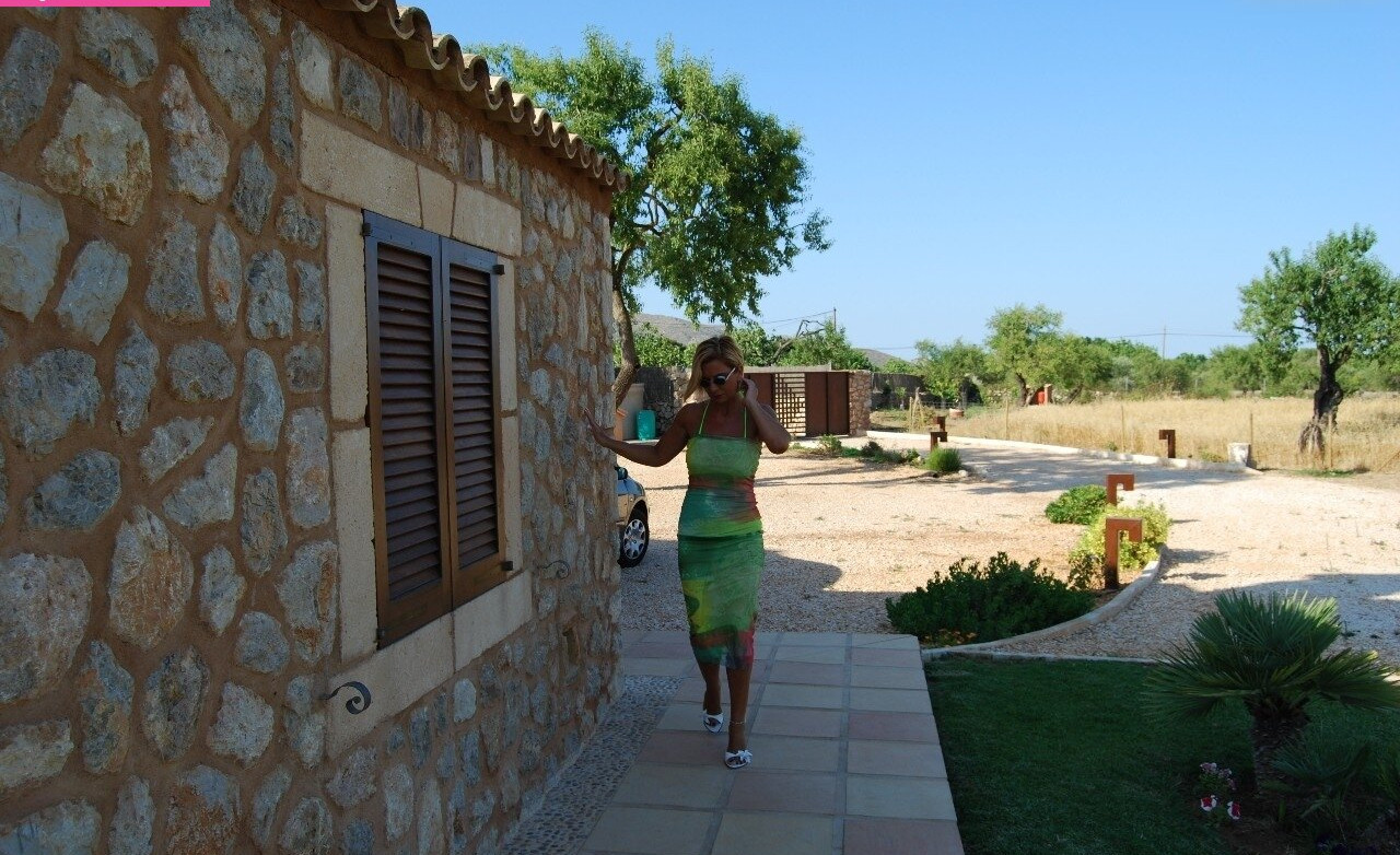 brilliant-paula gallery photo #1485