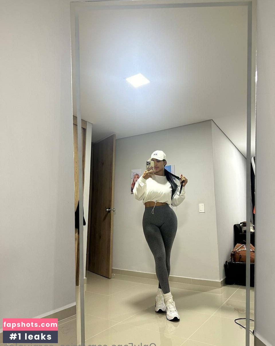 Brisa_carnivales Nude Leaks OnlyFans Photos #11 - LeakJerk