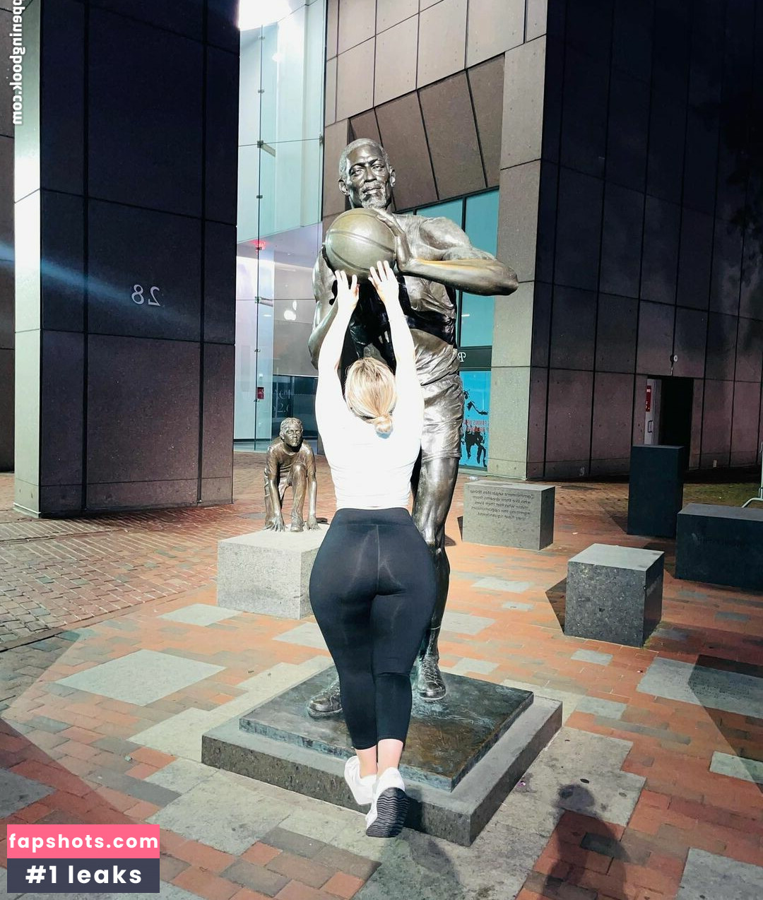 Brisnareyes26 gallery photo #19