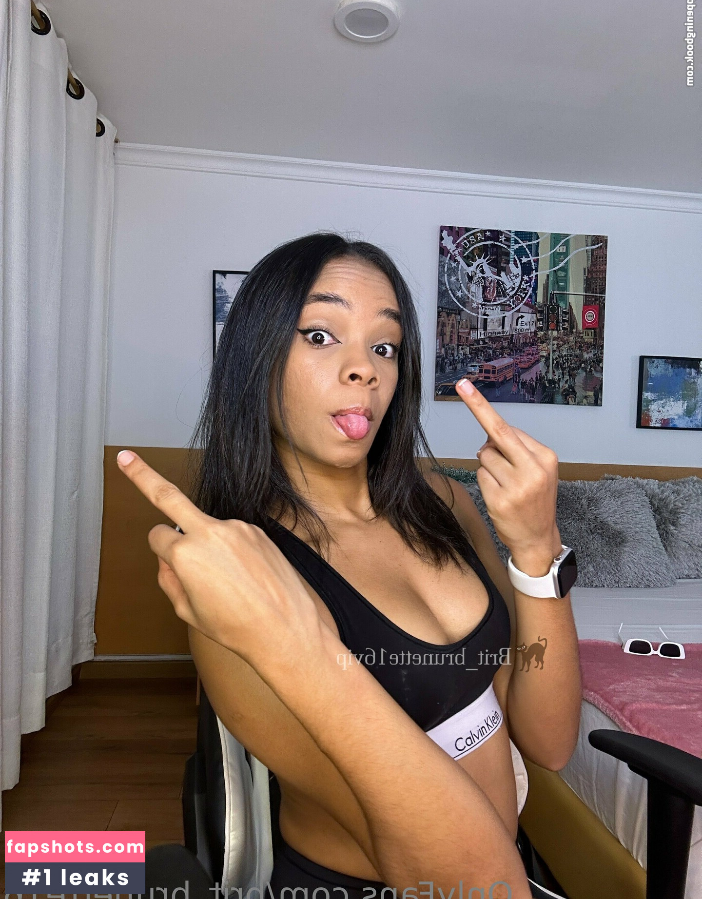 brit_brunette16 gallery photo #10