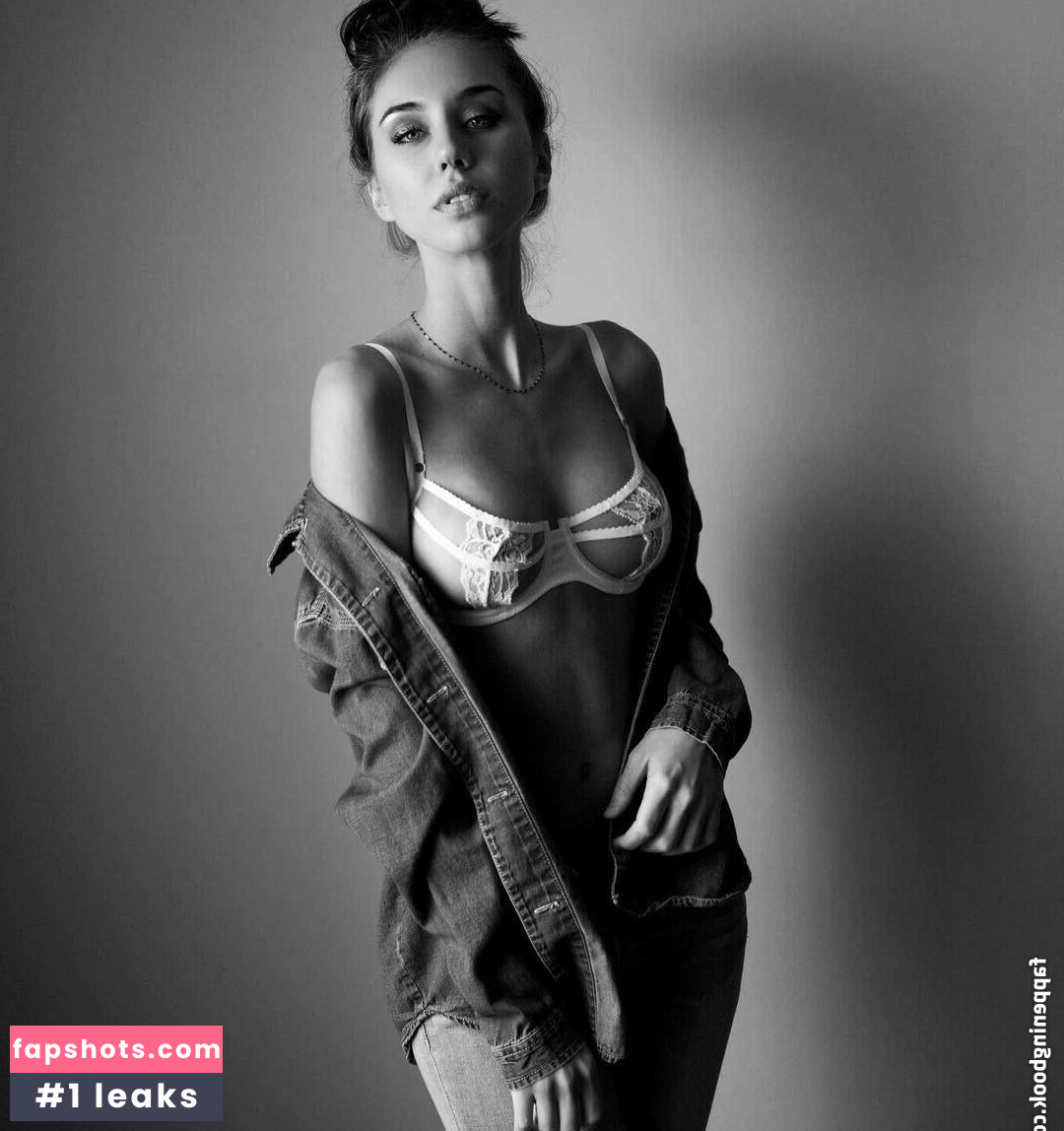 Brit Manuela gallery photo #104