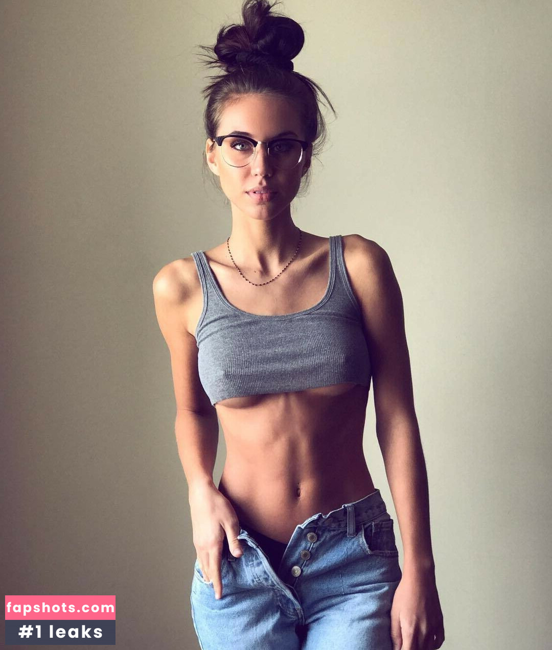 Brit Manuela gallery photo #107