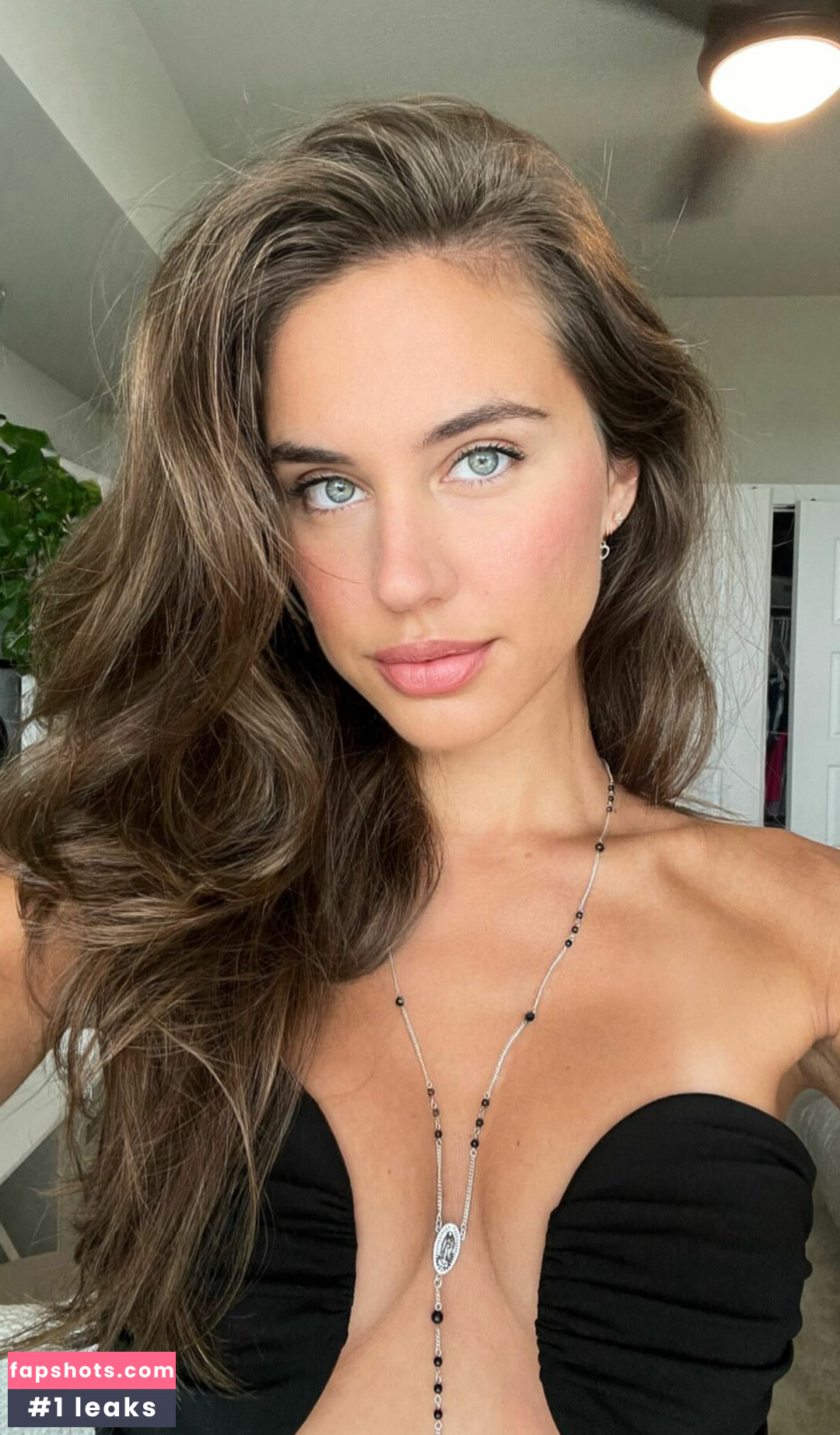 Brit Manuela gallery photo #153