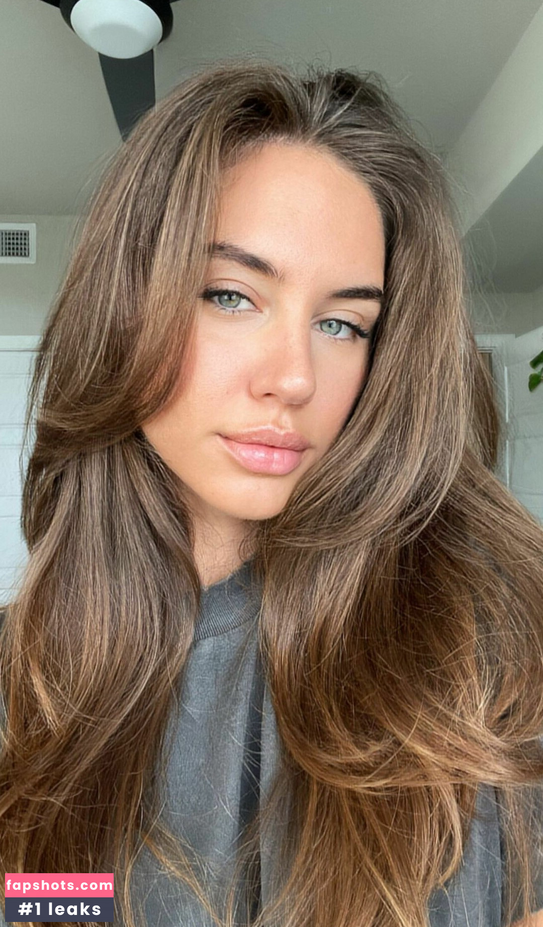 Brit Manuela gallery photo #291