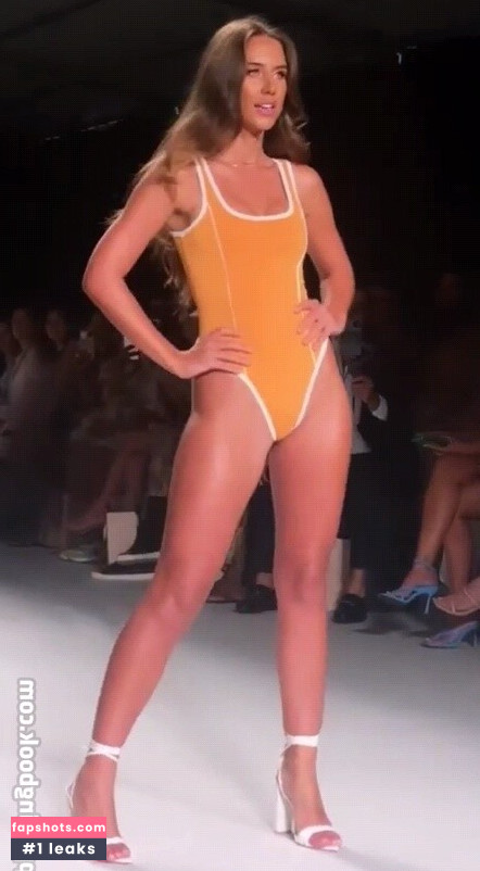 Brit Manuela gallery photo #369