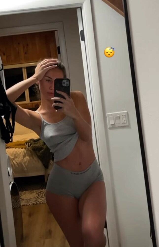 brit-manuela gallery photo #1208