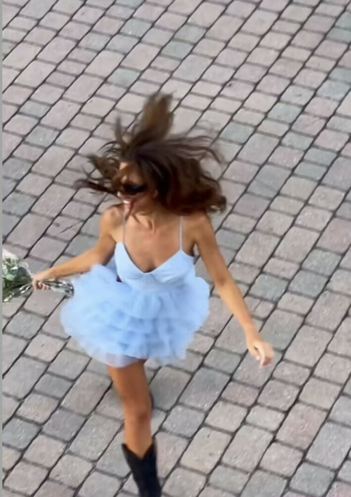 brit-manuela gallery photo #512