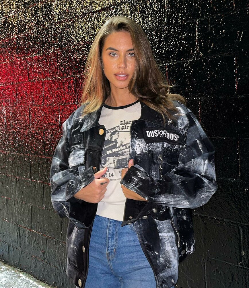 brit-manuela gallery photo #831