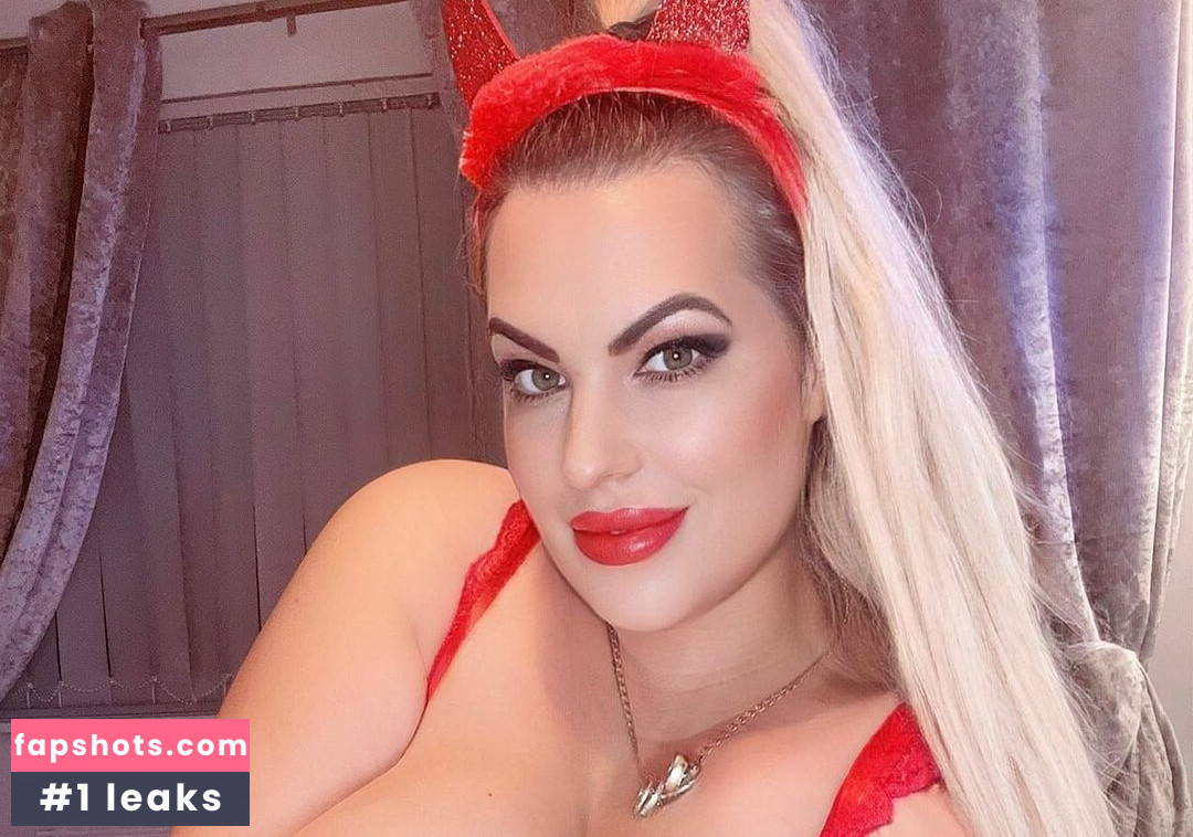 British Joanna gallery photo #160