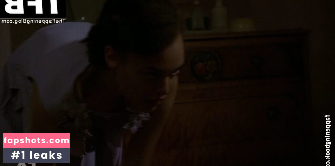 Britne Oldford gallery photo #36