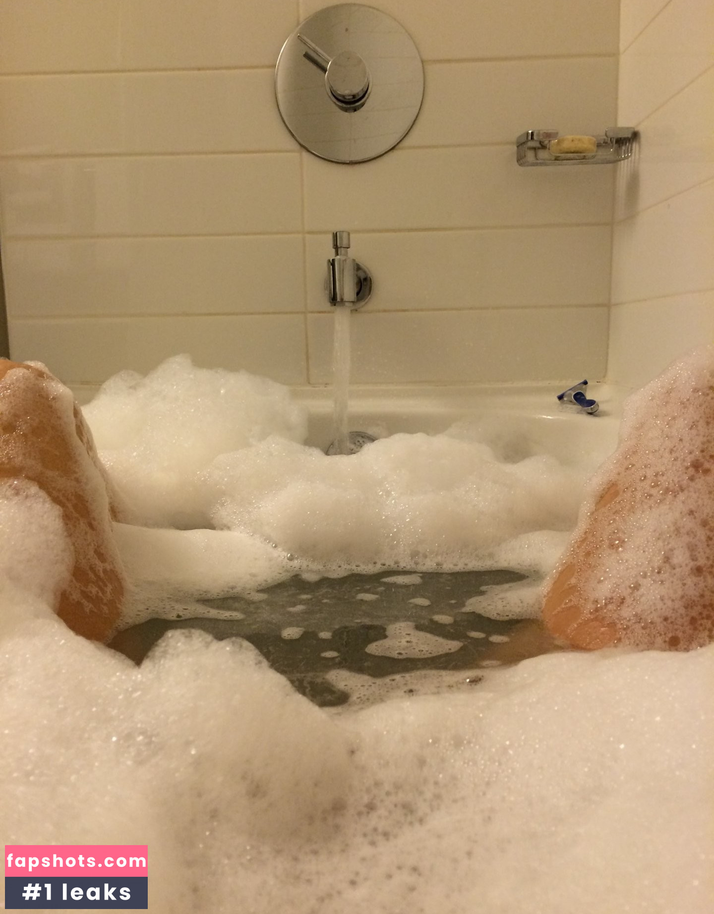 Britne Oldford gallery photo #49