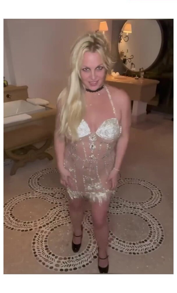 britney-spears Nude Leaks OnlyFans Photos #491 - LeakJerk