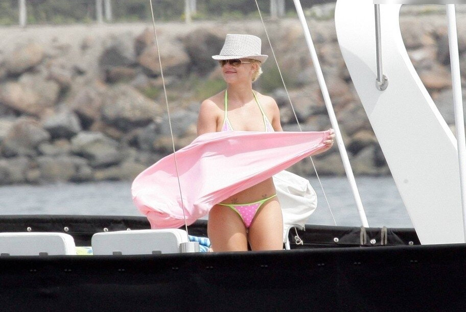 britney-spears gallery photo #573