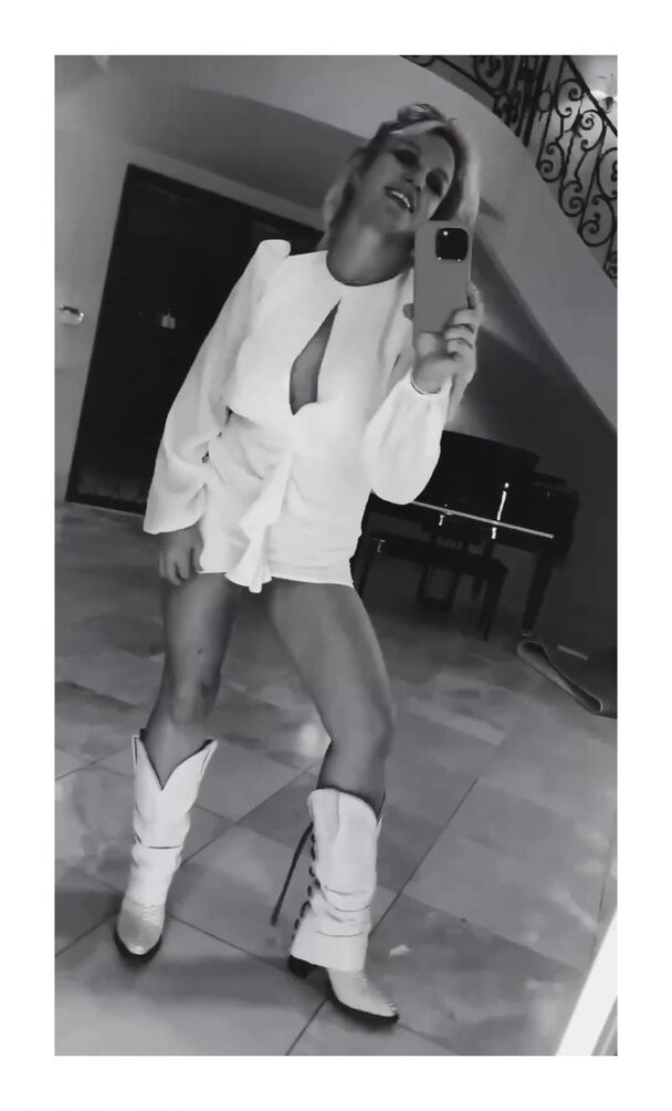 britney-spears gallery photo #681