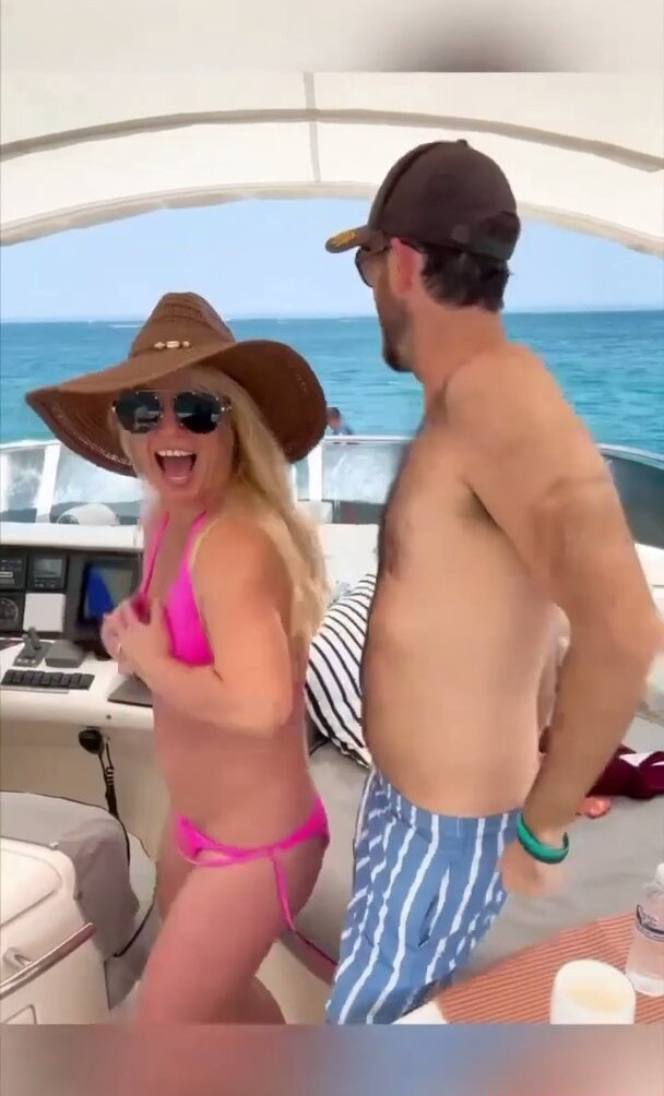 britney-spears gallery photo #753