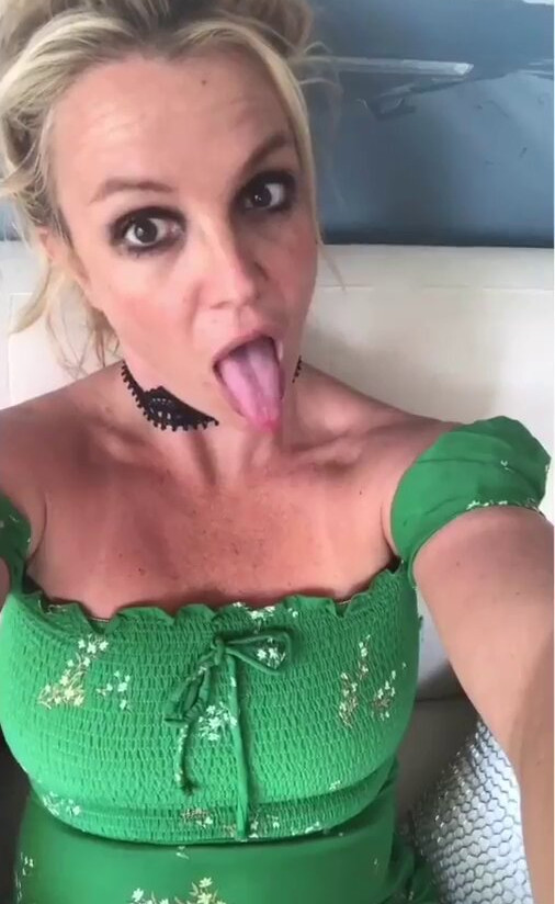 britney-spears gallery photo #976