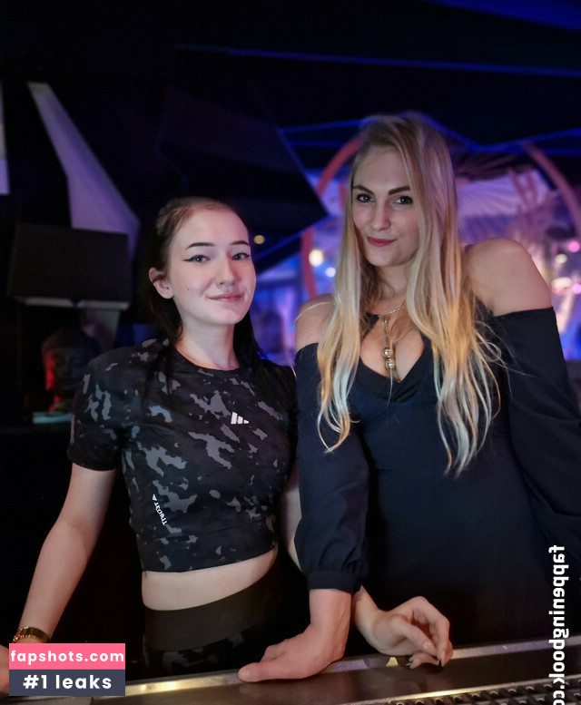 Britneydutch18 gallery photo #5