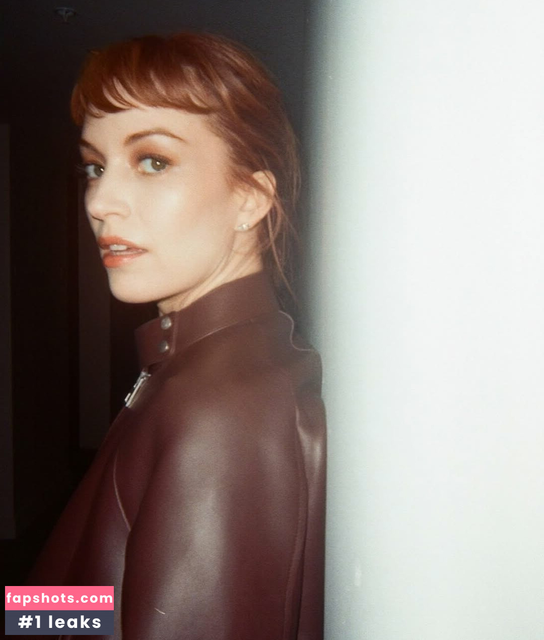 Britt Lower gallery photo #15