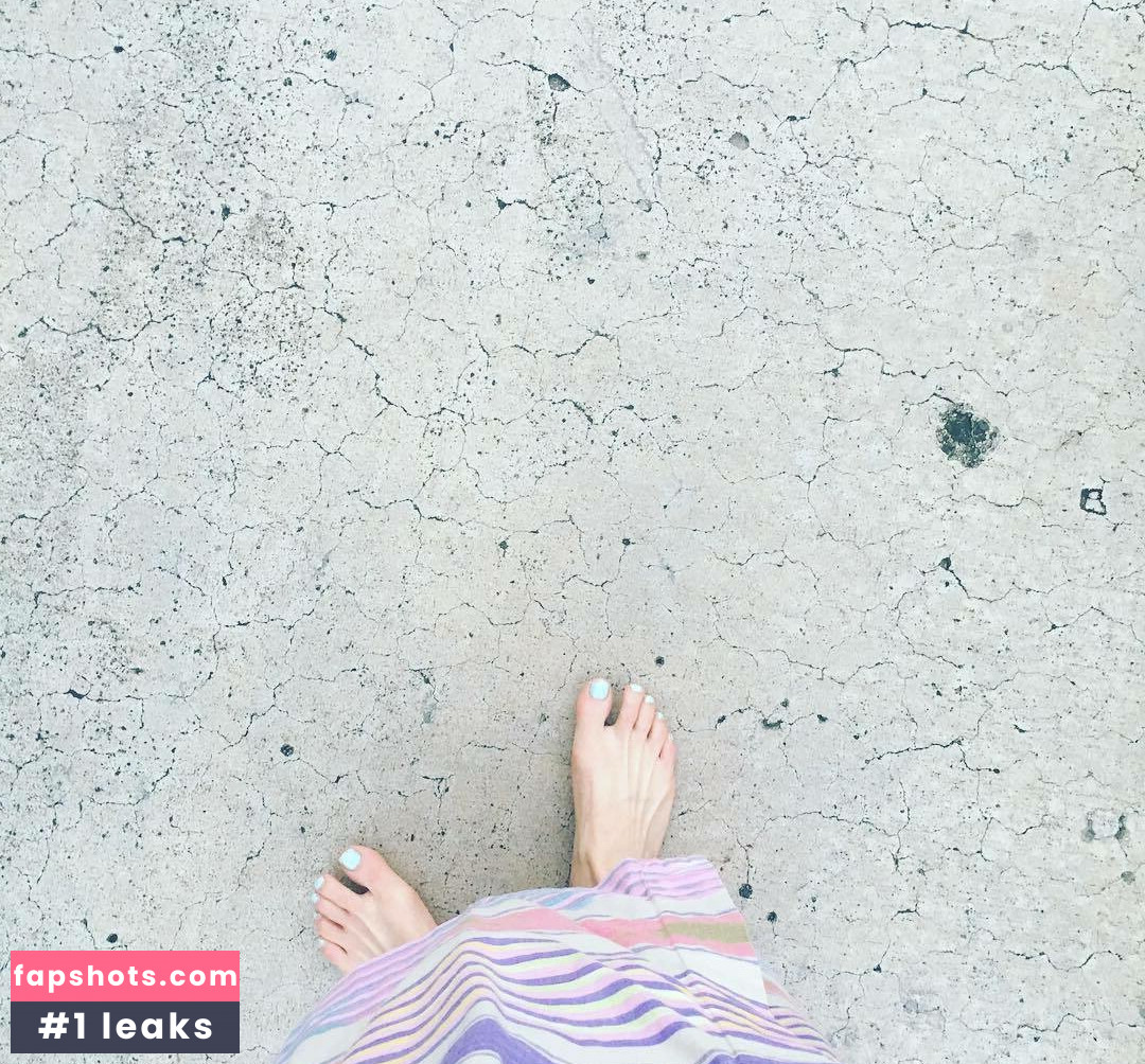 Britt Lower gallery photo #35