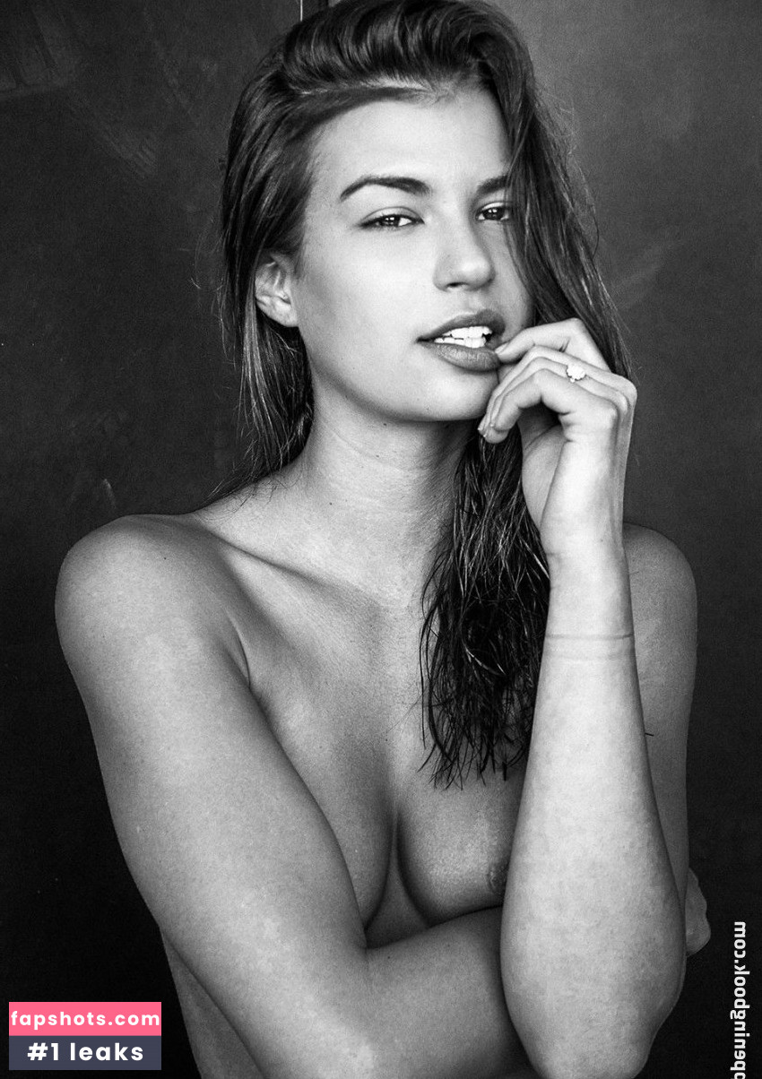 Brittani Bader gallery photo #2