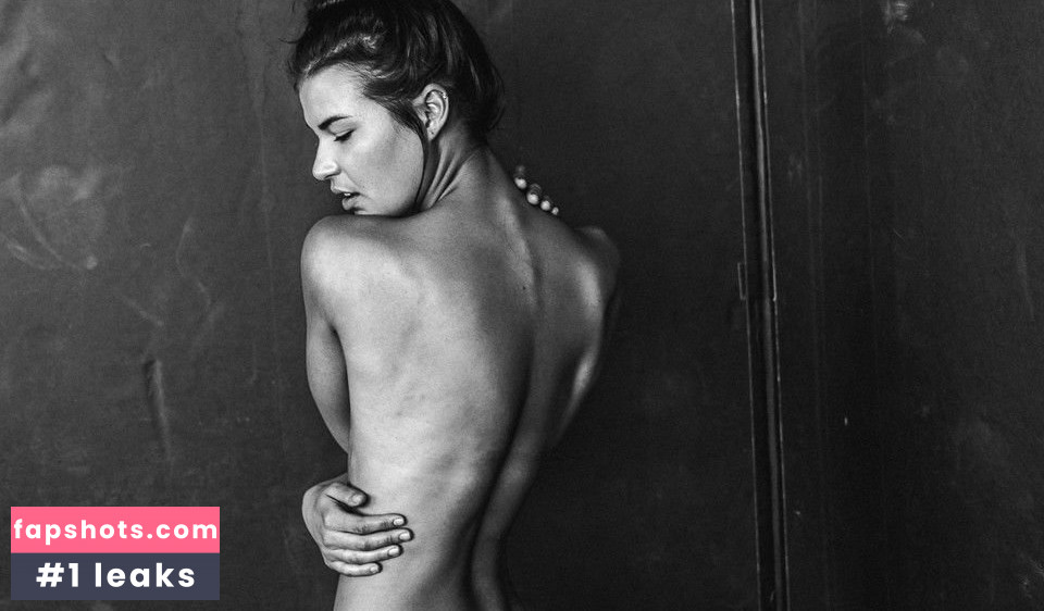 Brittani Bader gallery photo #3