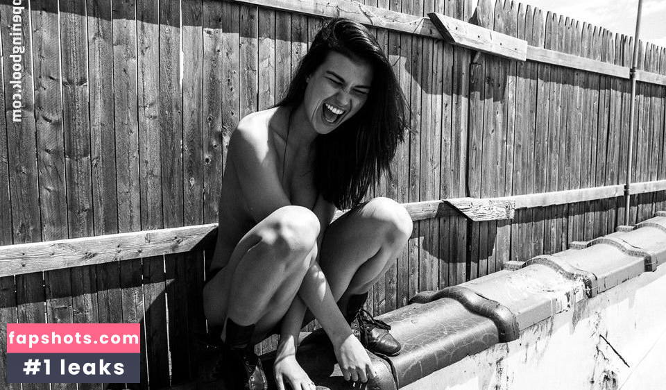 Brittani Bader gallery photo #9