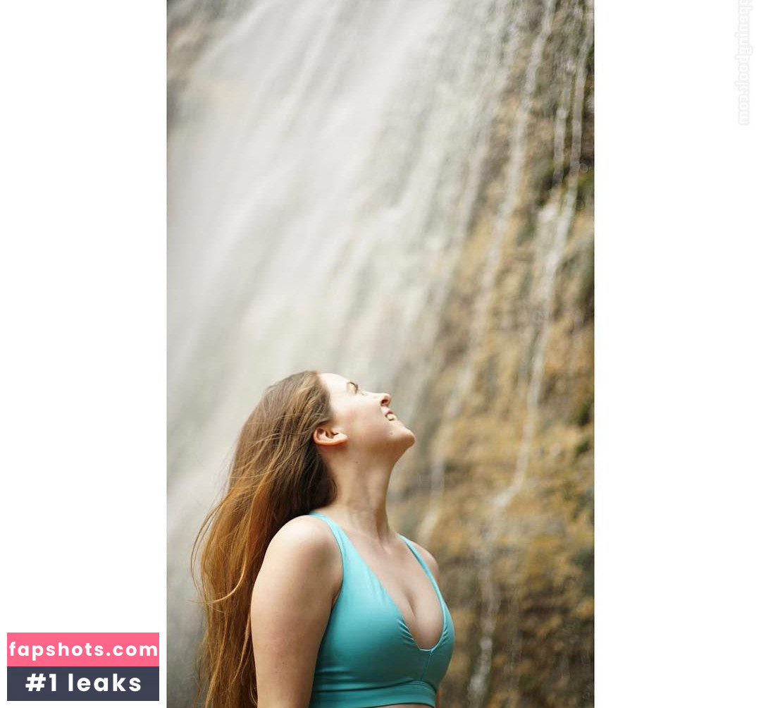 Brittany Curran gallery photo #13