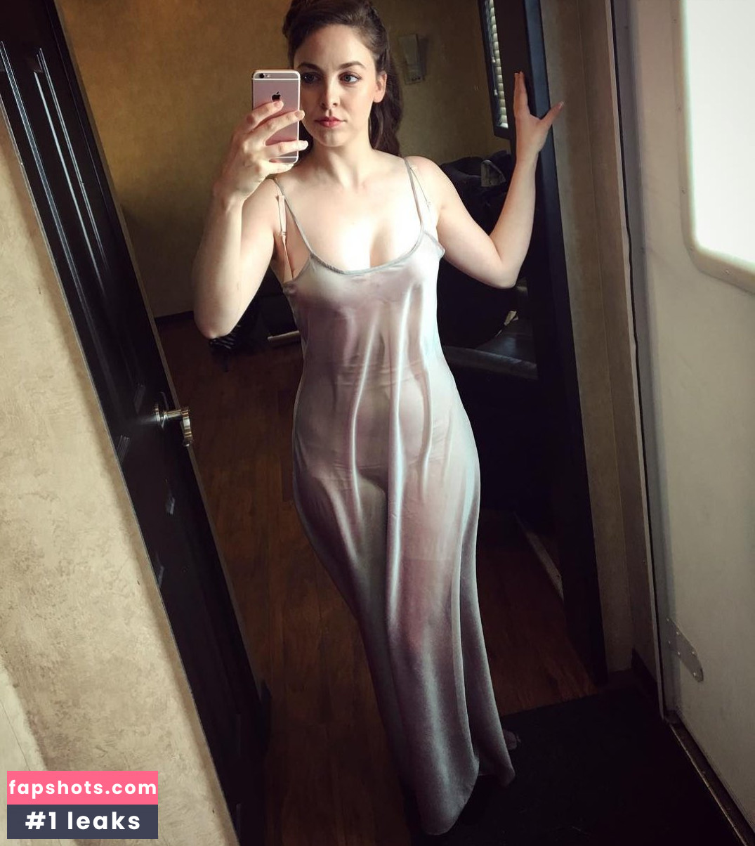 Brittany Curran gallery photo #25