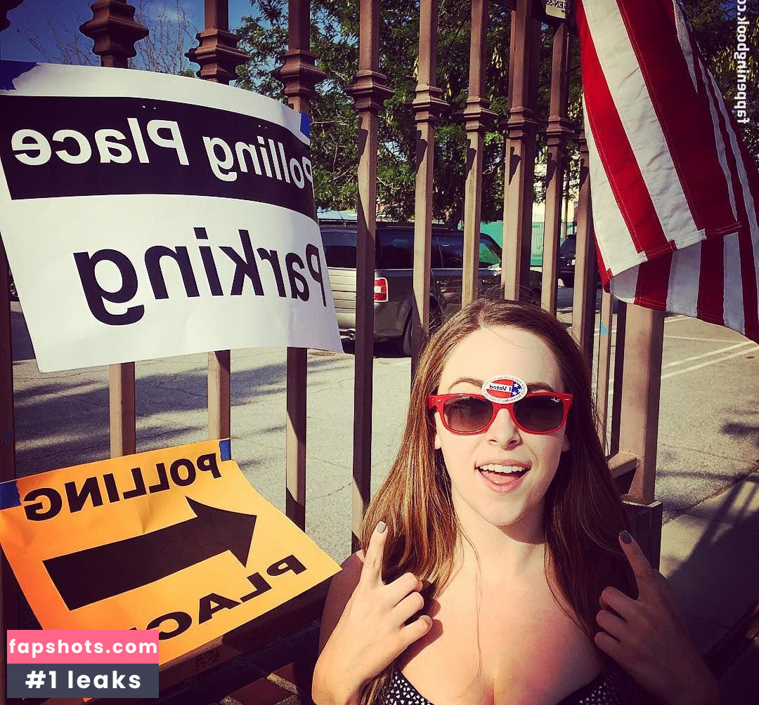 Brittany Curran gallery photo #56