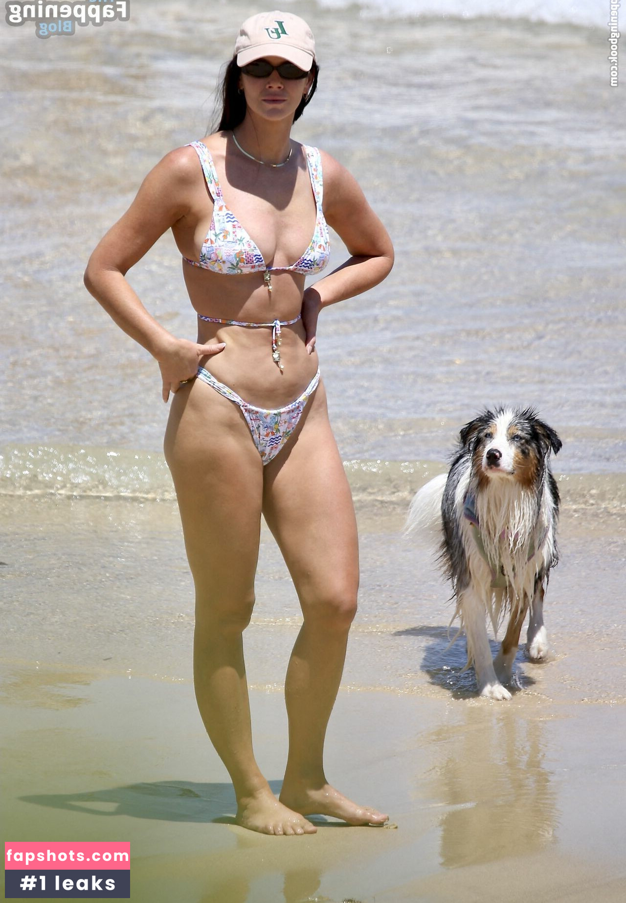 Brittany Hockley gallery photo #36