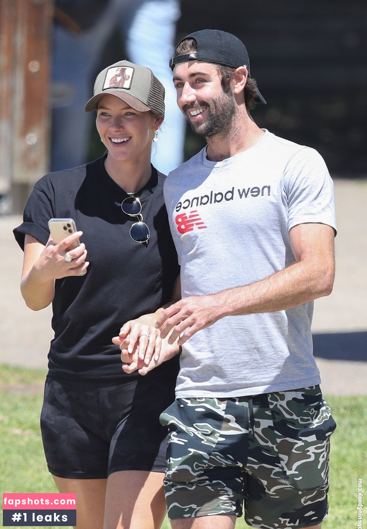 Brittany Hockley gallery photo #97