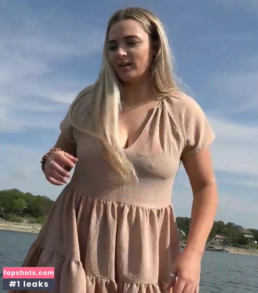 Brittany nude babe gallery