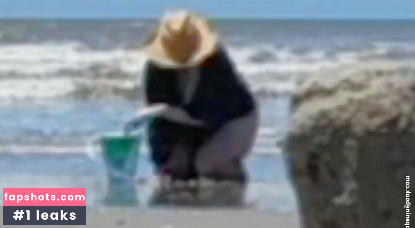 Brittany gallery photo #33