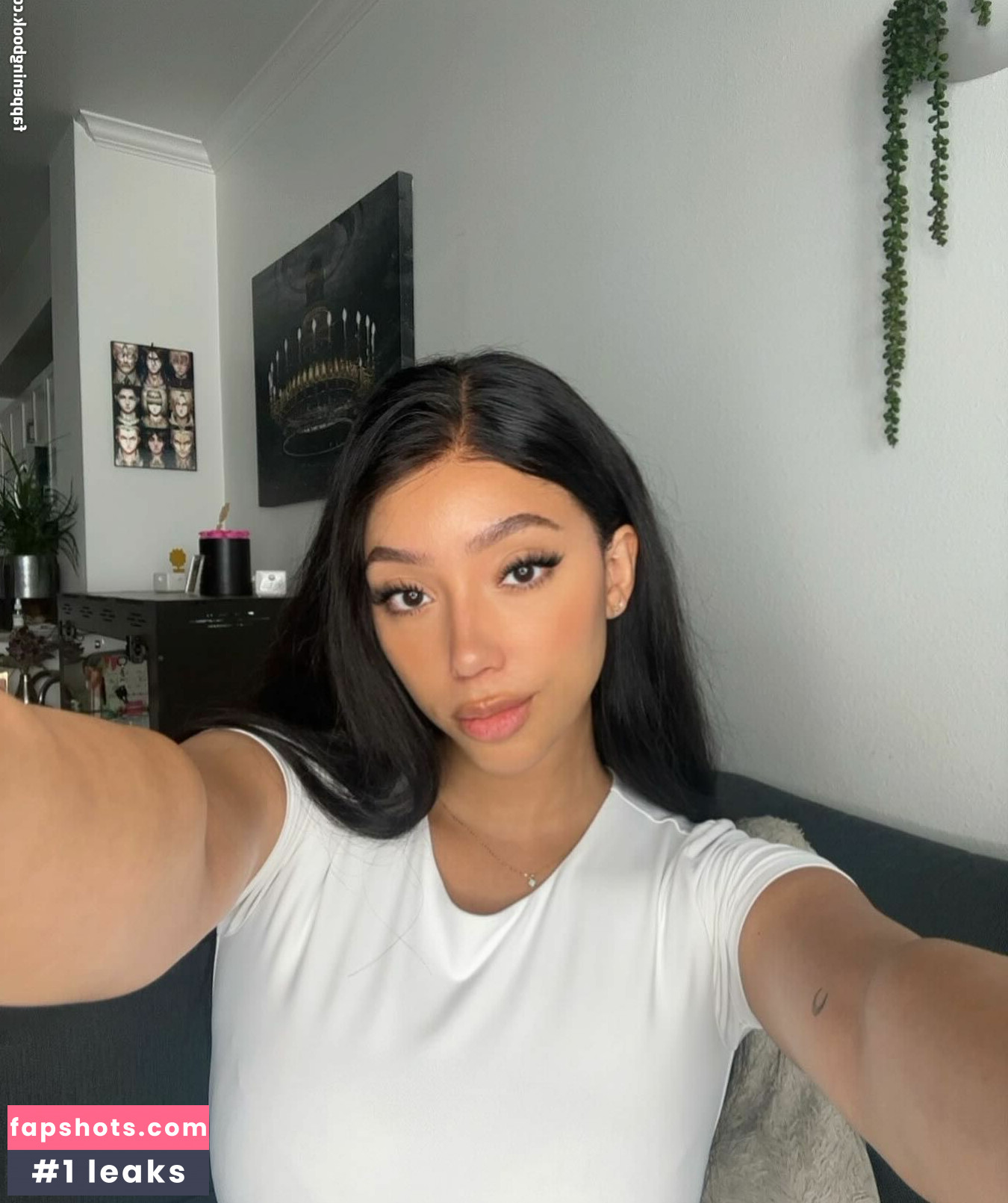 Brittany Panzer gallery photo #3