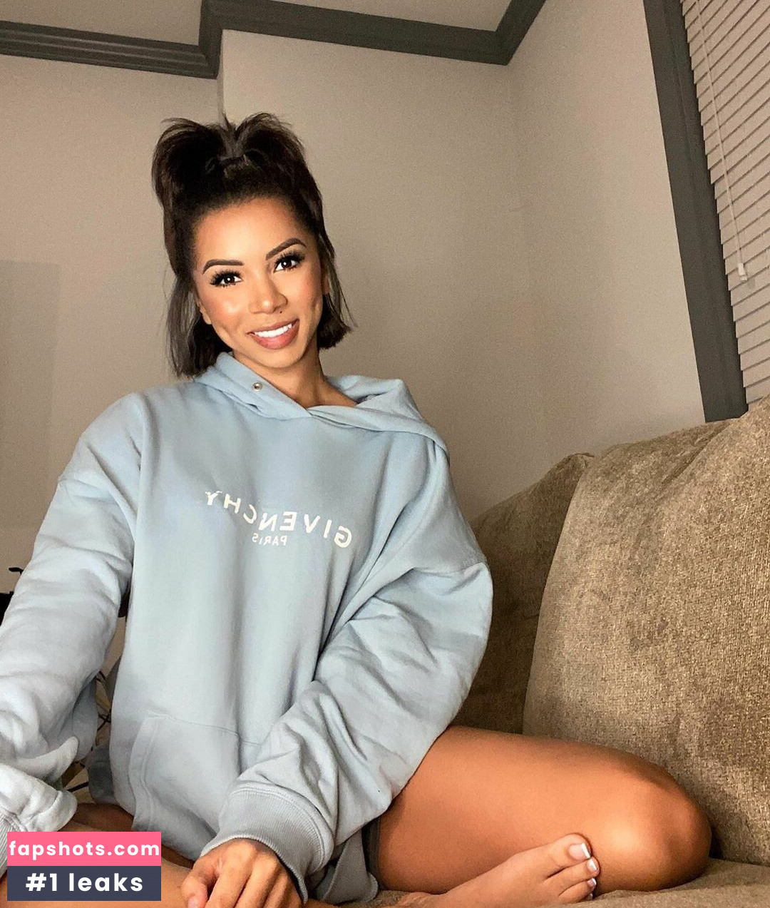 Brittany Renner gallery photo #106