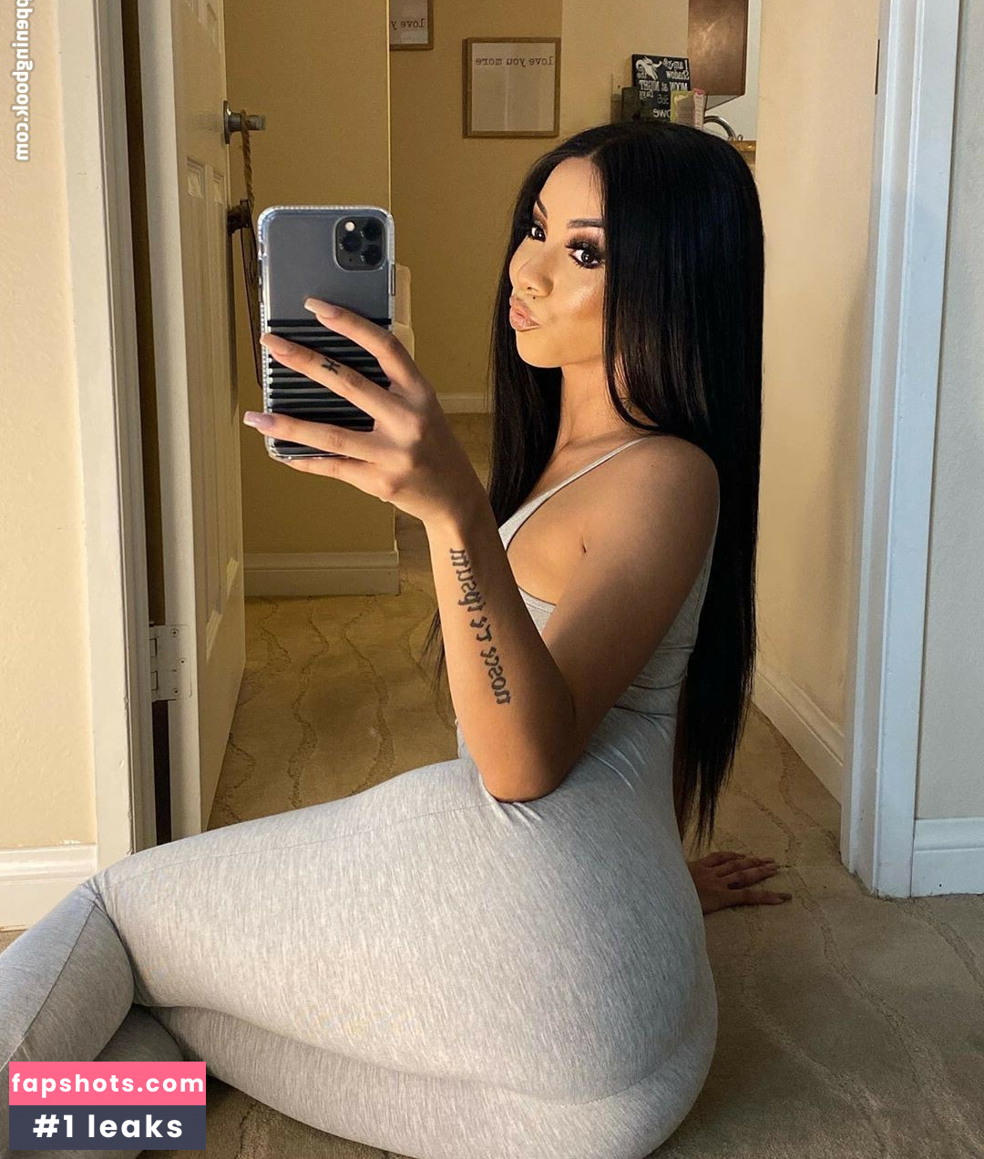 Brittany Renner gallery photo #112