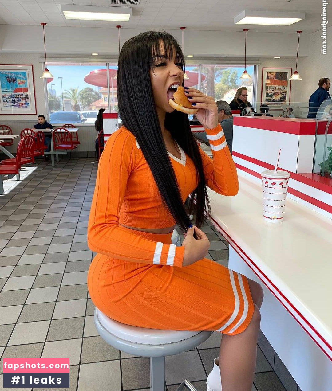 Brittany Renner gallery photo #205