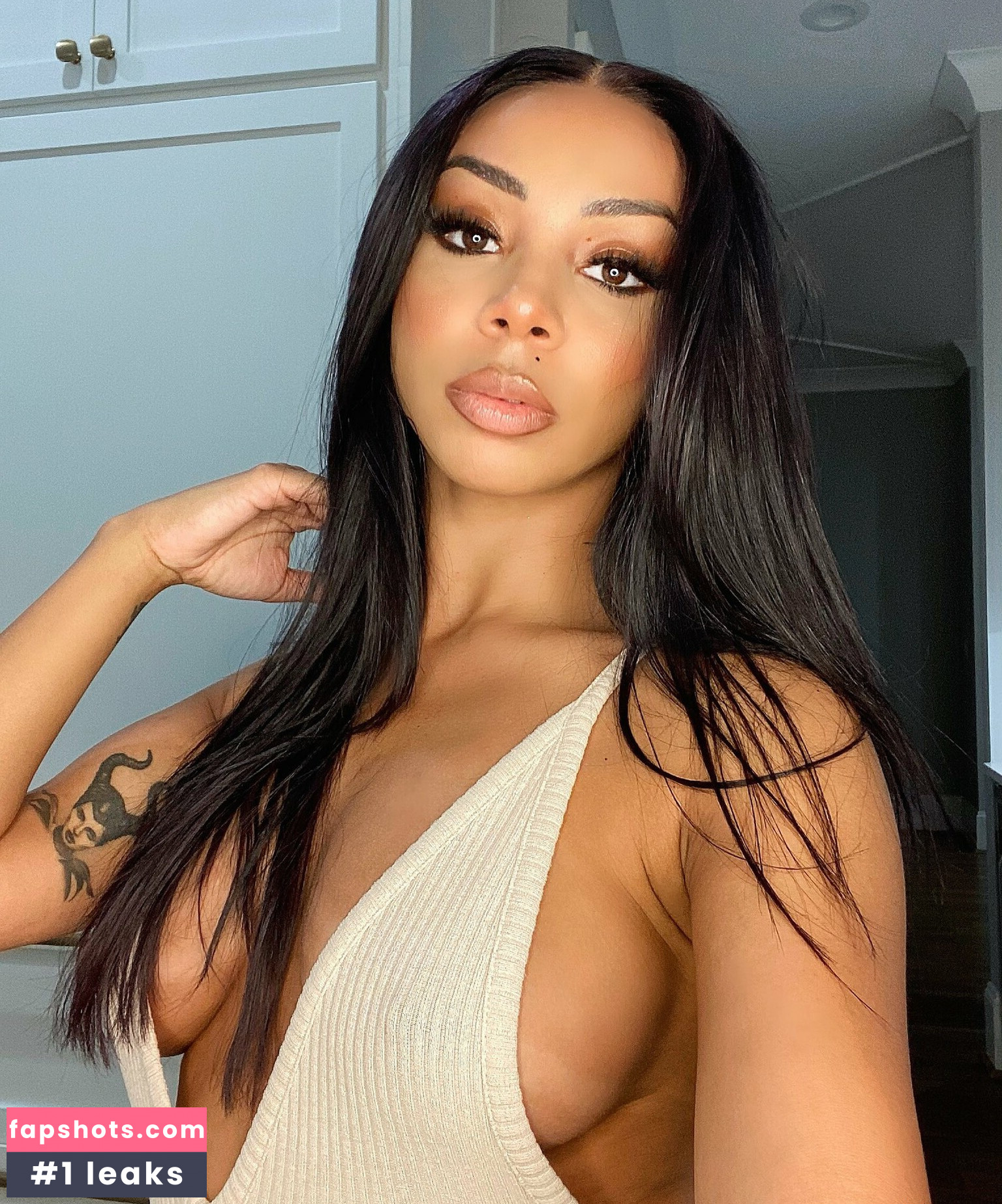 Brittany Renner gallery photo #209