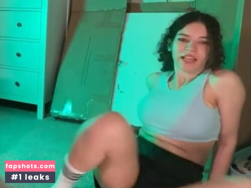 Brittany Venti gallery photo #534