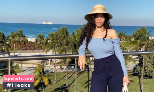 Brittany Venti gallery photo #554