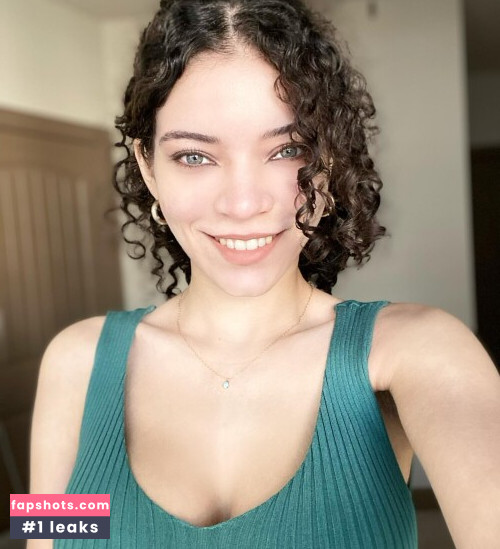 Brittany Venti gallery photo #584