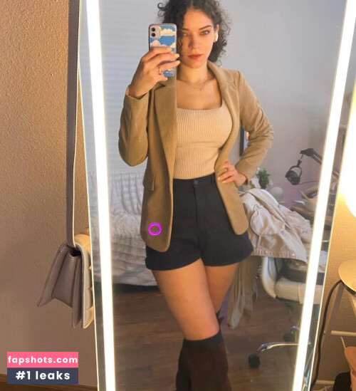 Brittany Venti gallery photo #593