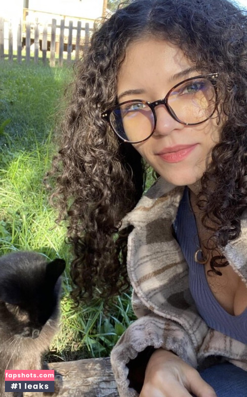 Brittany Venti gallery photo #631