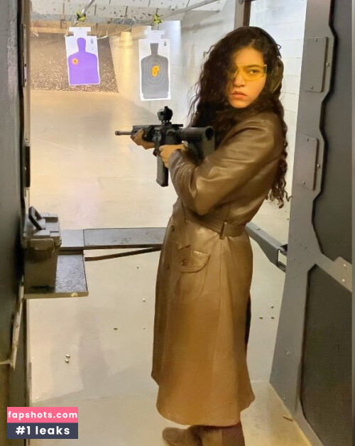 Brittany Venti gallery photo #643