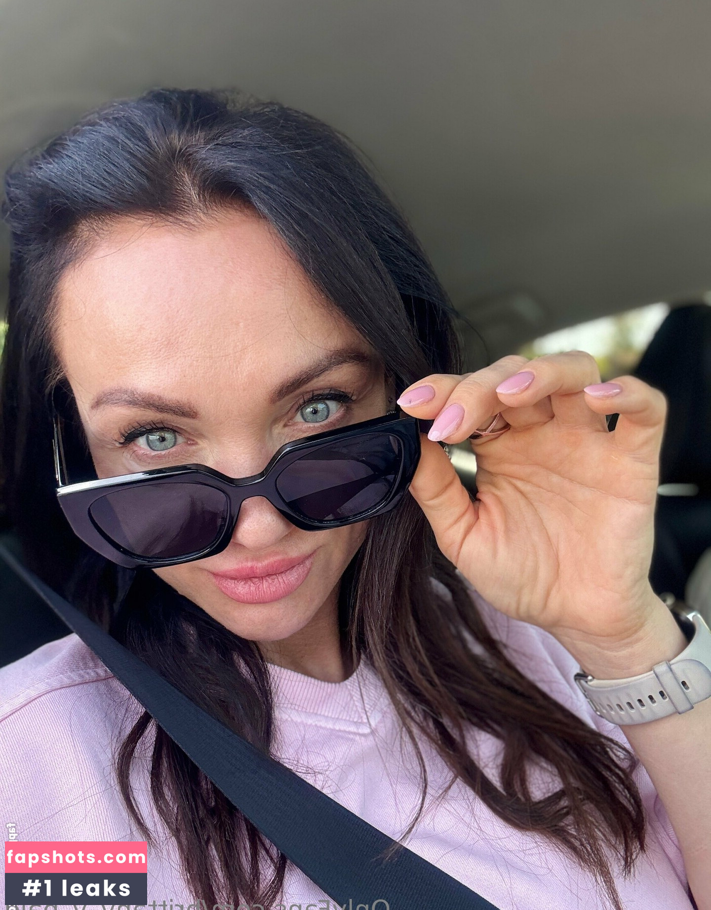 brittany_y_paid gallery photo #81