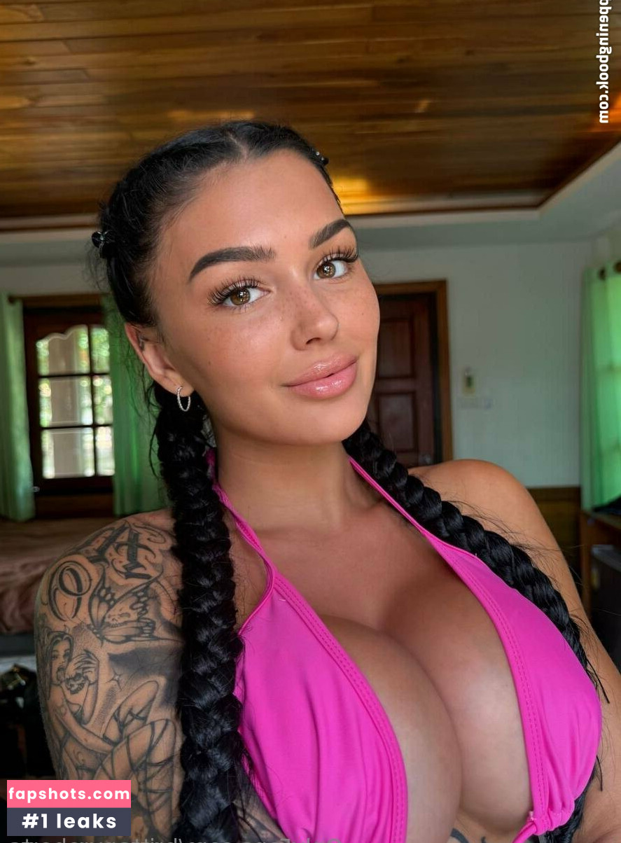 brittanyroberts gallery photo #24